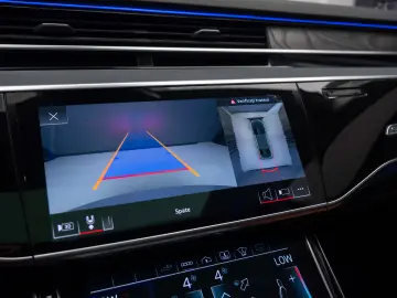 Audi A8L 60 TFSI e quattro – 2021