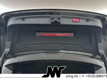 MERCEDES-BENZ C 300 e AMG Line Nappa Widescreen HeadUp 360K