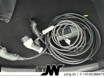 MERCEDES-BENZ C 300 e AMG Line Nappa Widescreen HeadUp 360K