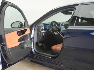 MERCEDES-BENZ C 220 d 9G-Tronic  AMG Line Leder Kamera