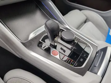 BMW XM 50e Massage Bowers & Wilkins AHK Kamera
