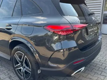 Mercedes-Benz GLC 300 de 4M AMG Night Distronic