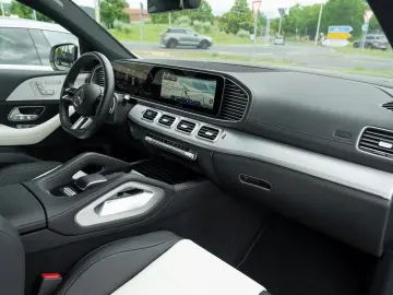 MERCEDES-BENZ GLE 300 d 4M Coupé AMG Airmatic Memory 360