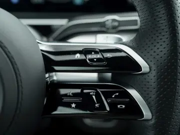 MERCEDES-BENZ GLE 300 d 4M Coupé AMG Airmatic Memory 360