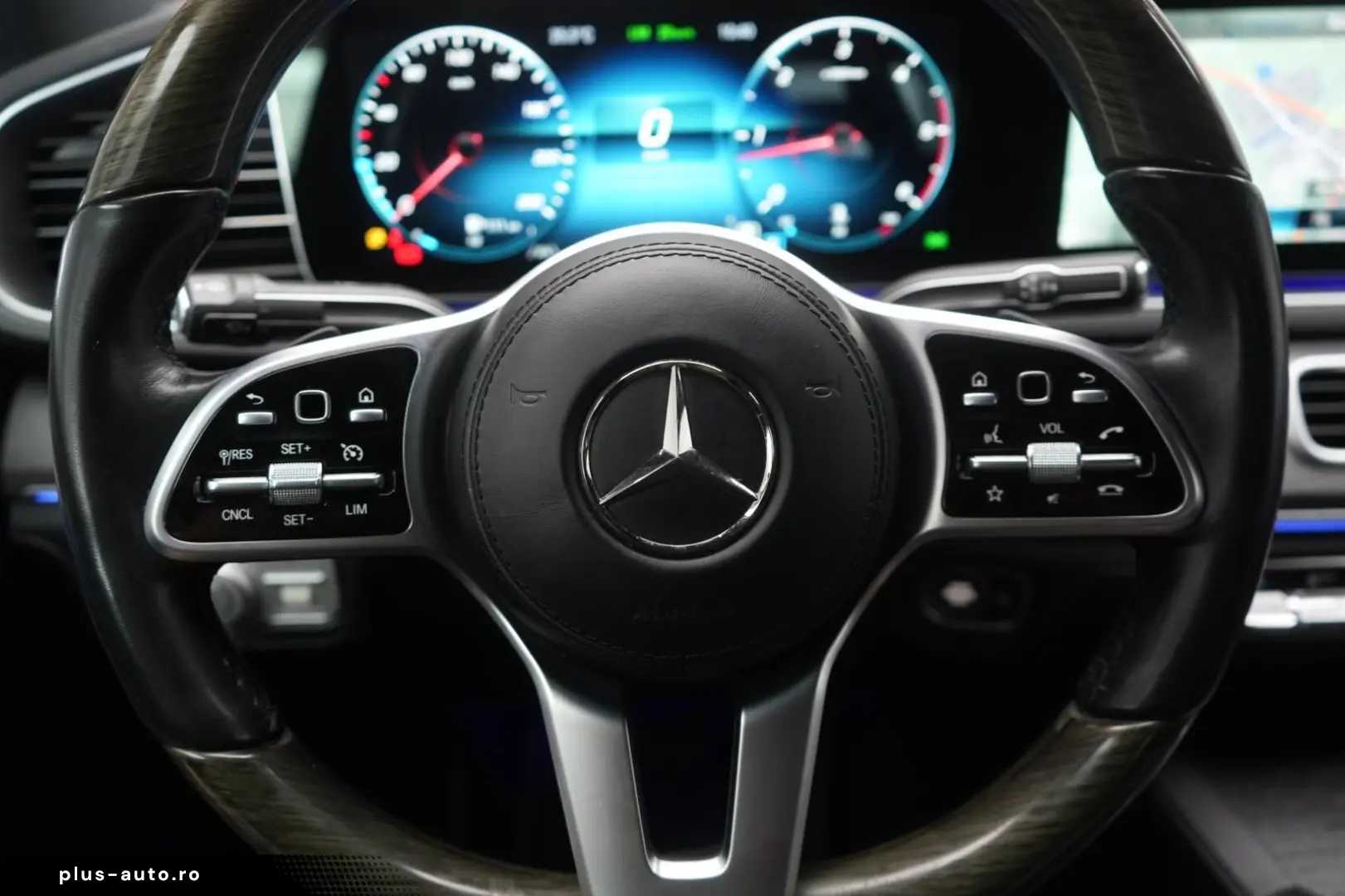 MERCEDES-BENZ GLE 350 de 4Matic AMG Burmester Softclose