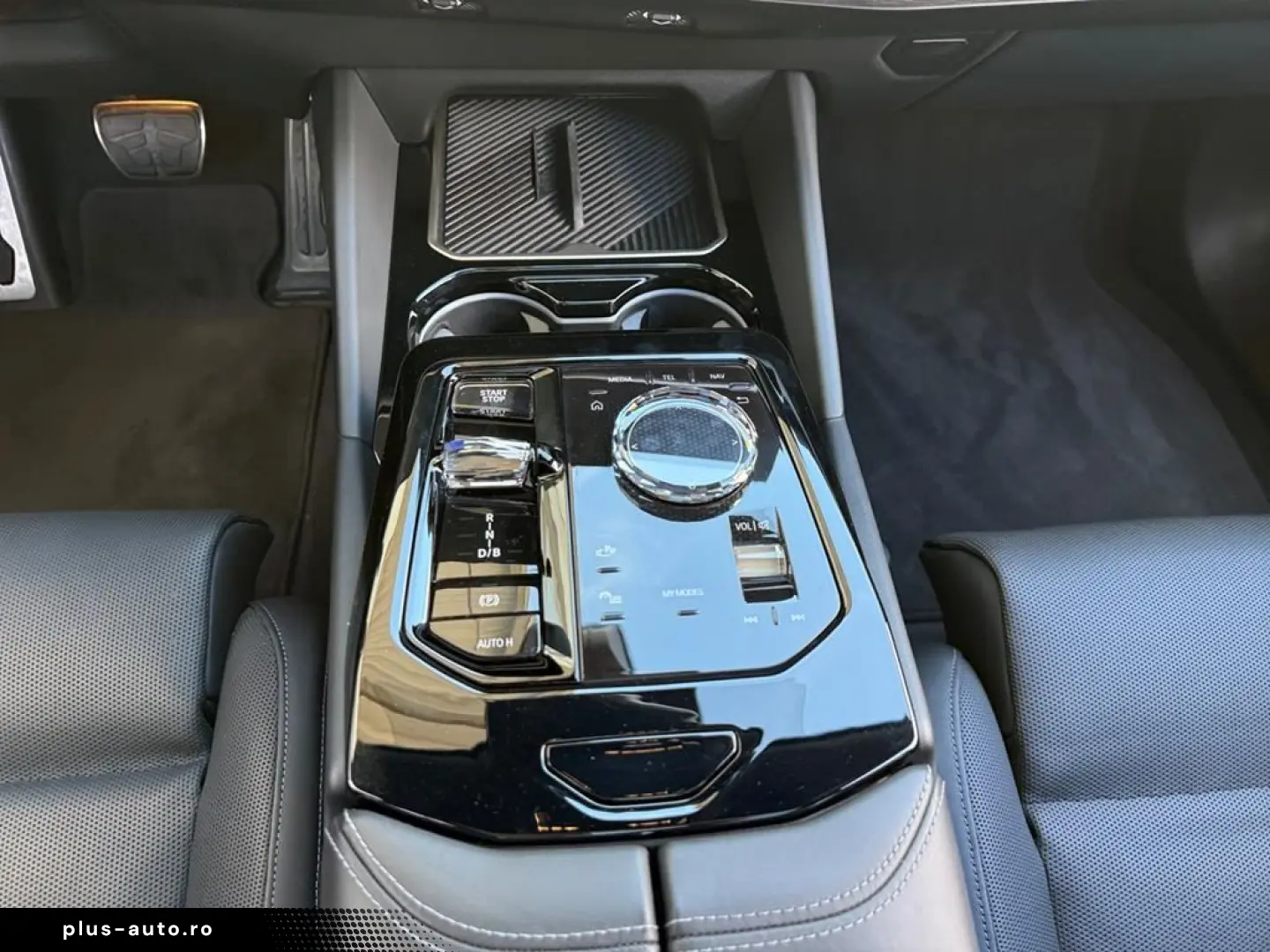 BMW i5 eDrive40 M Sport Pro AHK ACC Pano Inno Memory