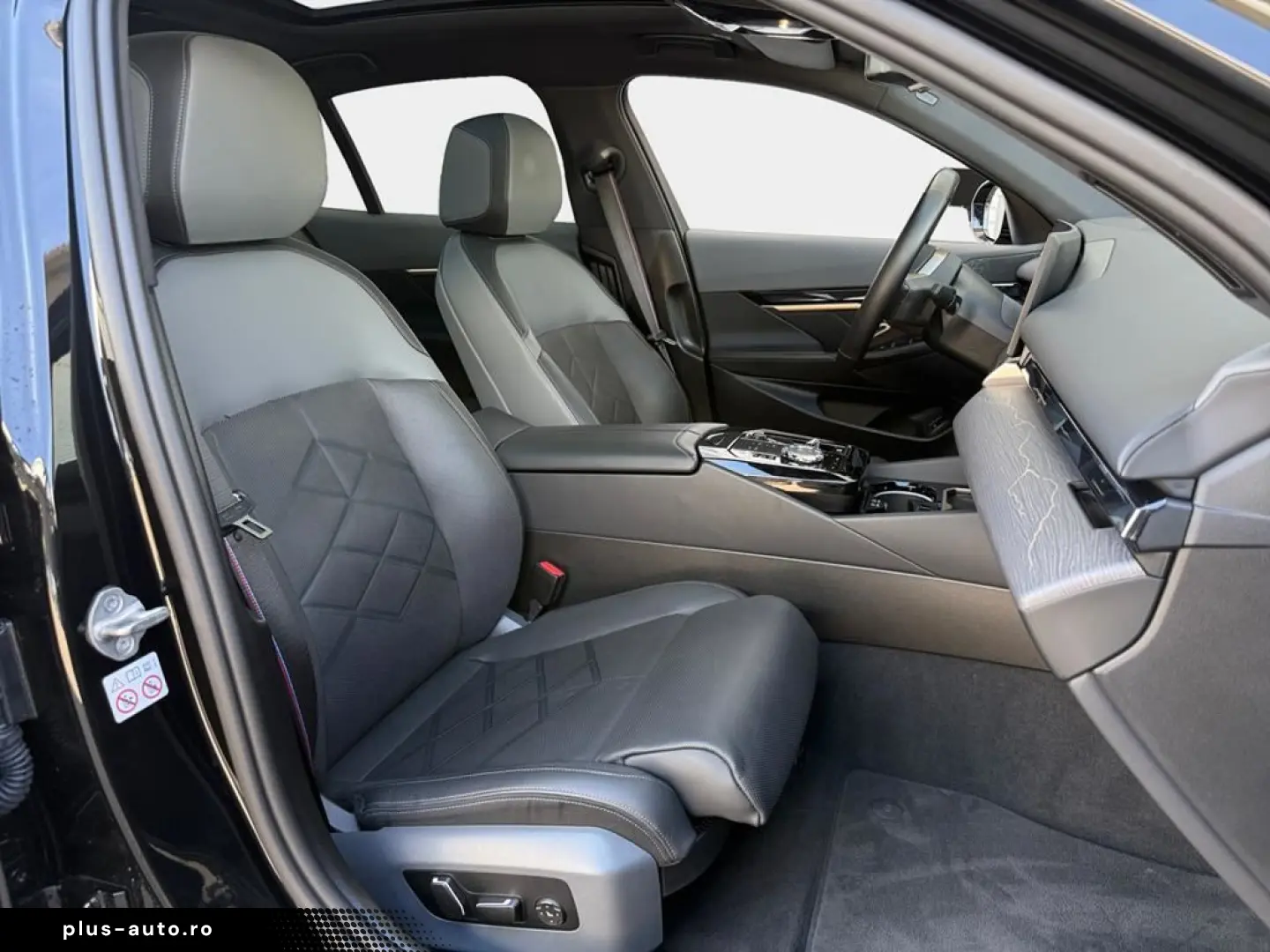BMW i5 eDrive40 M Sport Pro AHK ACC Pano Inno Memory