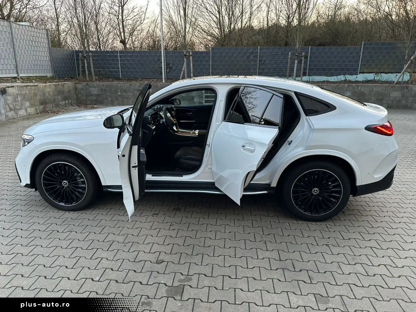 MERCEDES-BENZ GLC 220 d 4M Coupé  AMG Line Panorama