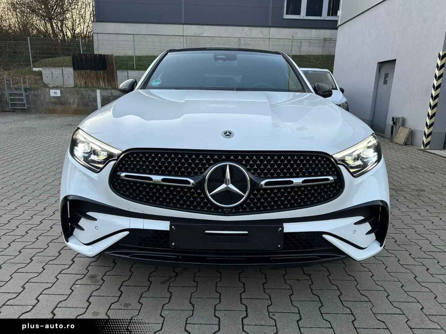 MERCEDES-BENZ GLC 220 d 4M Coupé  AMG Line Panorama