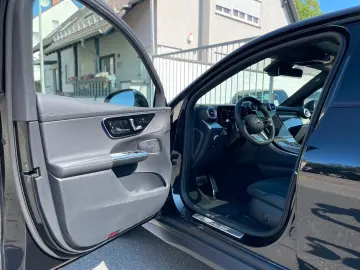 MERCEDES-BENZ GLC 200 d 4 Matic Coupé AMG