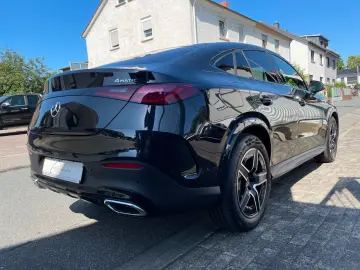 MERCEDES-BENZ GLC 200 d 4 Matic Coupé AMG