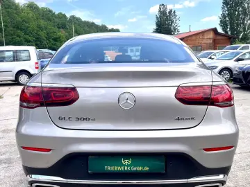 MERCEDES-BENZ GLC 300d Coupe 4Matic AMG-Line Burmester LED