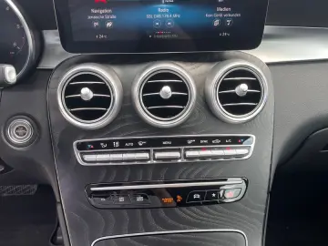 MERCEDES-BENZ GLC 300d Coupe 4Matic AMG-Line Burmester LED