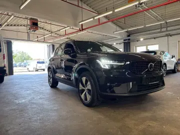 VOLVO XC40 T4 Recharge Plus-Dark DKG 360  Standh ACC B
