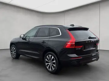 VOLVO XC60 B5 AWD Core Aut Licht-Paket H&K Kamera PDCv
