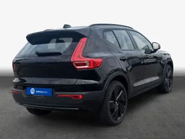 VOLVO XC40 B3 Plus Black-Edition DKG Park- Winter- Sit