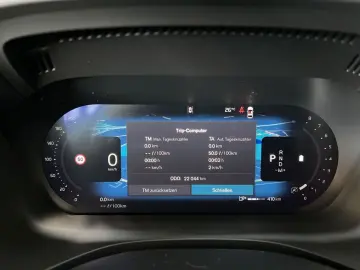 VOLVO XC60 B5 AWD Plus Black-Edition PilotAssist 360
