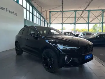 VOLVO XC60 B5 AWD Plus Black-Edition PilotAssist 360
