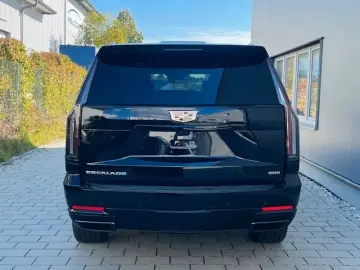 Cadillac Escalade Sport Platinum