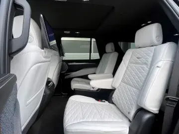 Cadillac Escalade Sport Platinum