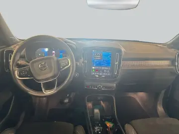 VOLVO XC40 B3 Plus Black-Edition DKG Glasd Leder 360
