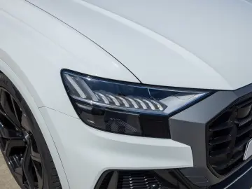 Audi Q8 3.0 55 TFSI quattro MHEV S-Line Matrix ACC Stoc TM