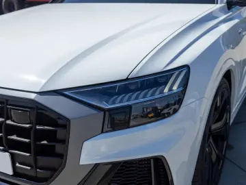 Audi Q8 3.0 55 TFSI quattro MHEV S-Line Matrix ACC Stoc TM