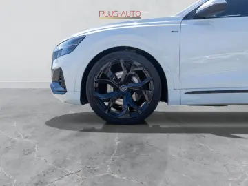 Audi Q8 3.0 55 TFSI quattro MHEV S-Line Matrix ACC Stoc TM