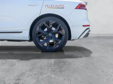 Audi Q8 3.0 55 TFSI quattro MHEV S-Line Matrix ACC Stoc TM
