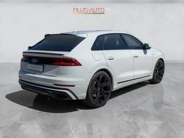 Audi Q8 3.0 55 TFSI quattro MHEV S-Line Matrix ACC Stoc TM