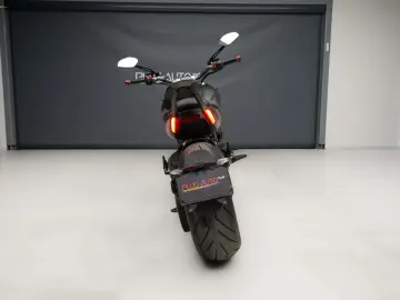 Ducati XDIAVEL Dark