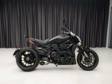 Ducati XDIAVEL Dark