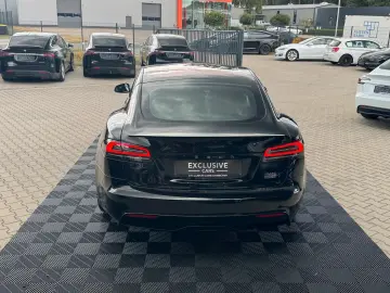 TESLA MODEL S PLAID   MATRIX LED   YOKE   HW4   VAT