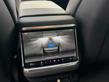 TESLA MODEL S PLAID   MATRIX LED   YOKE   HW4   VAT