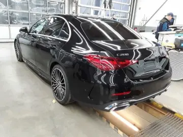 MERCEDES-BENZ C 200 4M AMG R-Kamera Ambiente MBUX Carplay 19
