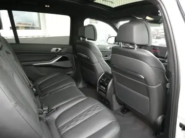 BMW x7 M60 i M Sport Pro