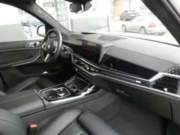 BMW x7 M60 i M Sport Pro