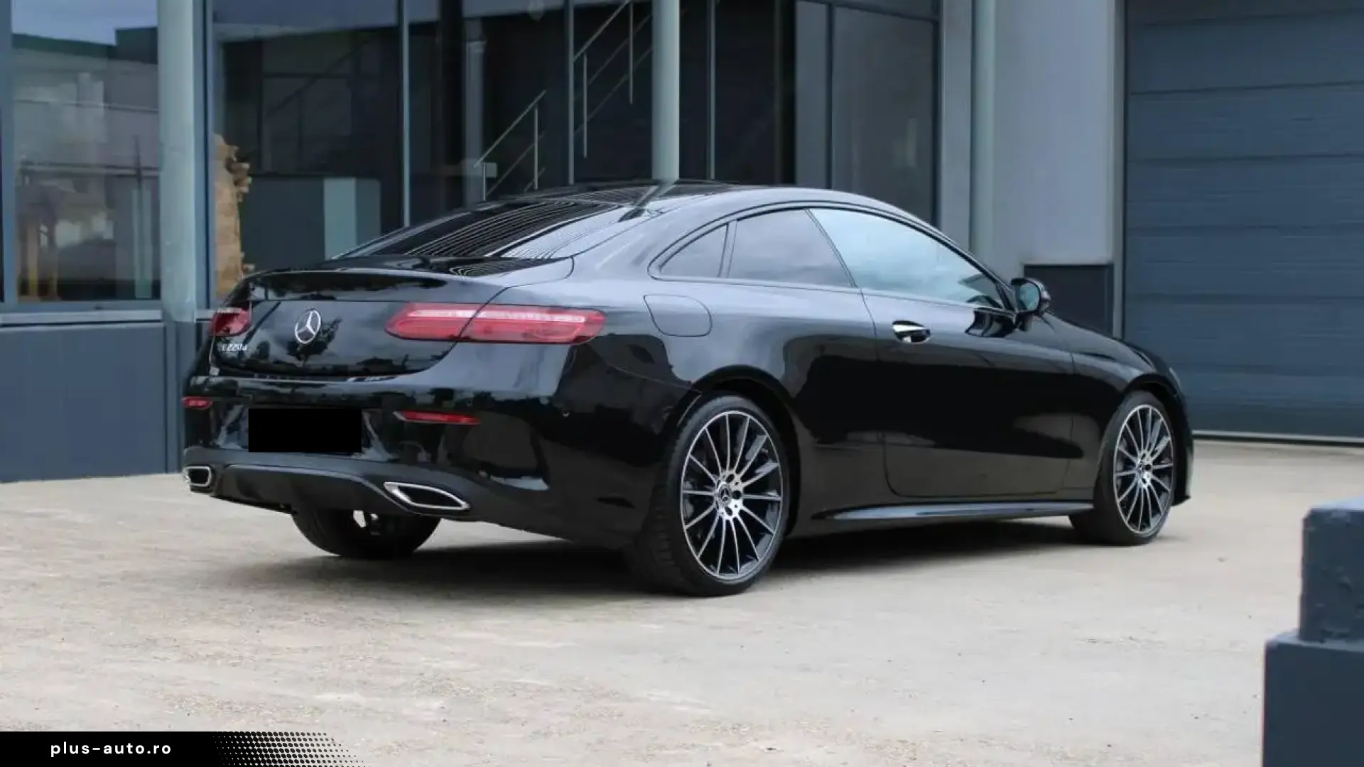 Mercedes-Benz E 220 d Coupé AMG Line