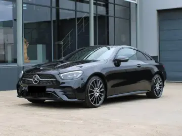 Mercedes-Benz E 220 d Coupé AMG Line