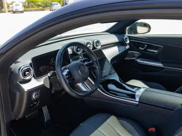 Mercedes-Benz CLE 450 4M AMG Pano DigitalLEd Burmester MHEV