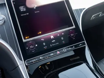 Mercedes-Benz CLE 450 4M AMG Pano DigitalLEd Burmester MHEV