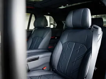 Zeekr 9X Ultra 70 kWh – SUV 4WD Livrare imediata !