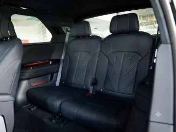 Zeekr 9X Ultra 70 kWh – SUV 4WD Livrare imediata !