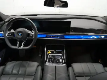 BMW 740d xDrive M Sport