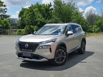Nissan X-Trail e4ORCE Tekna   P2