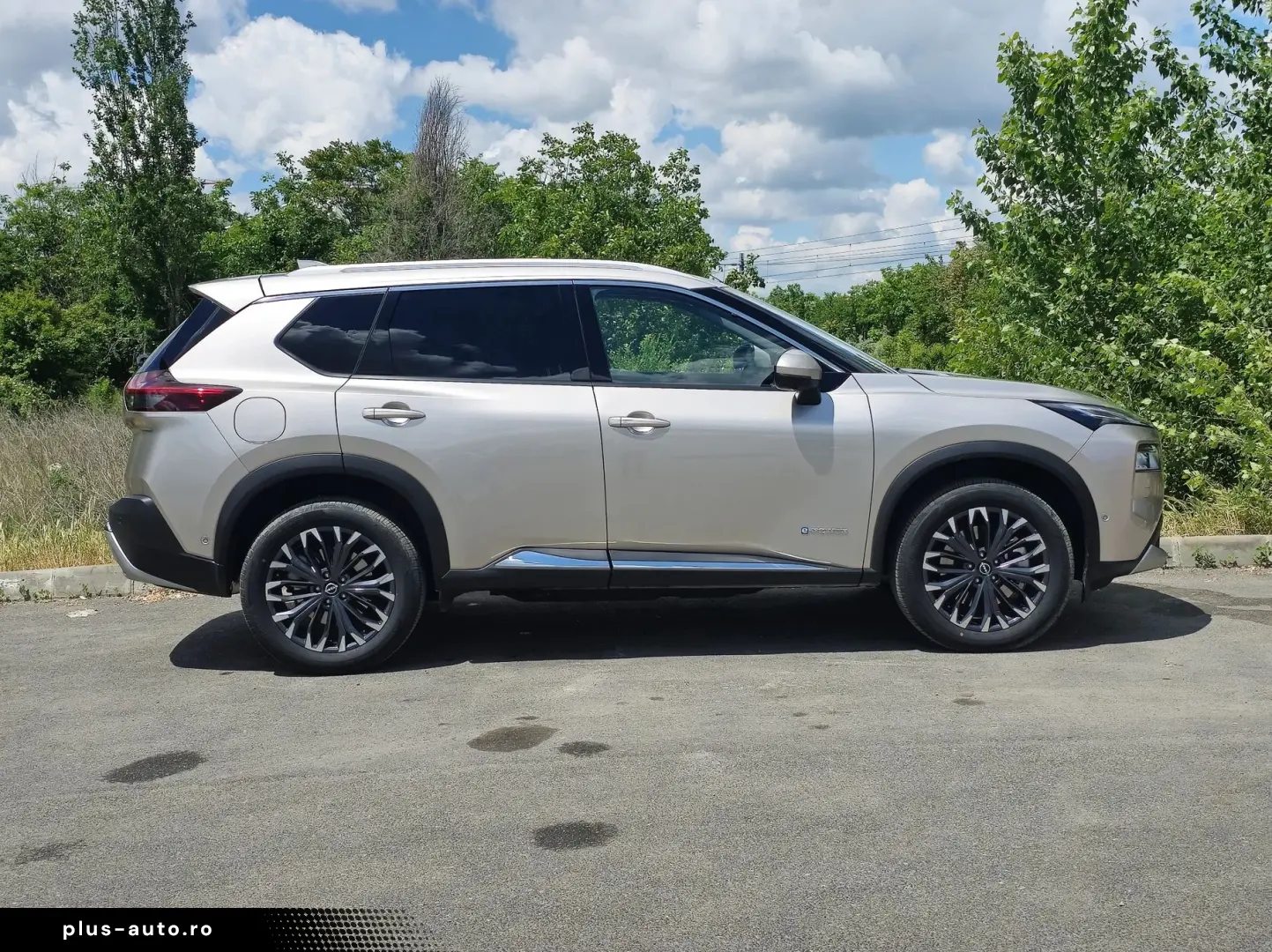 Nissan X-Trail e4ORCE Tekna   P2