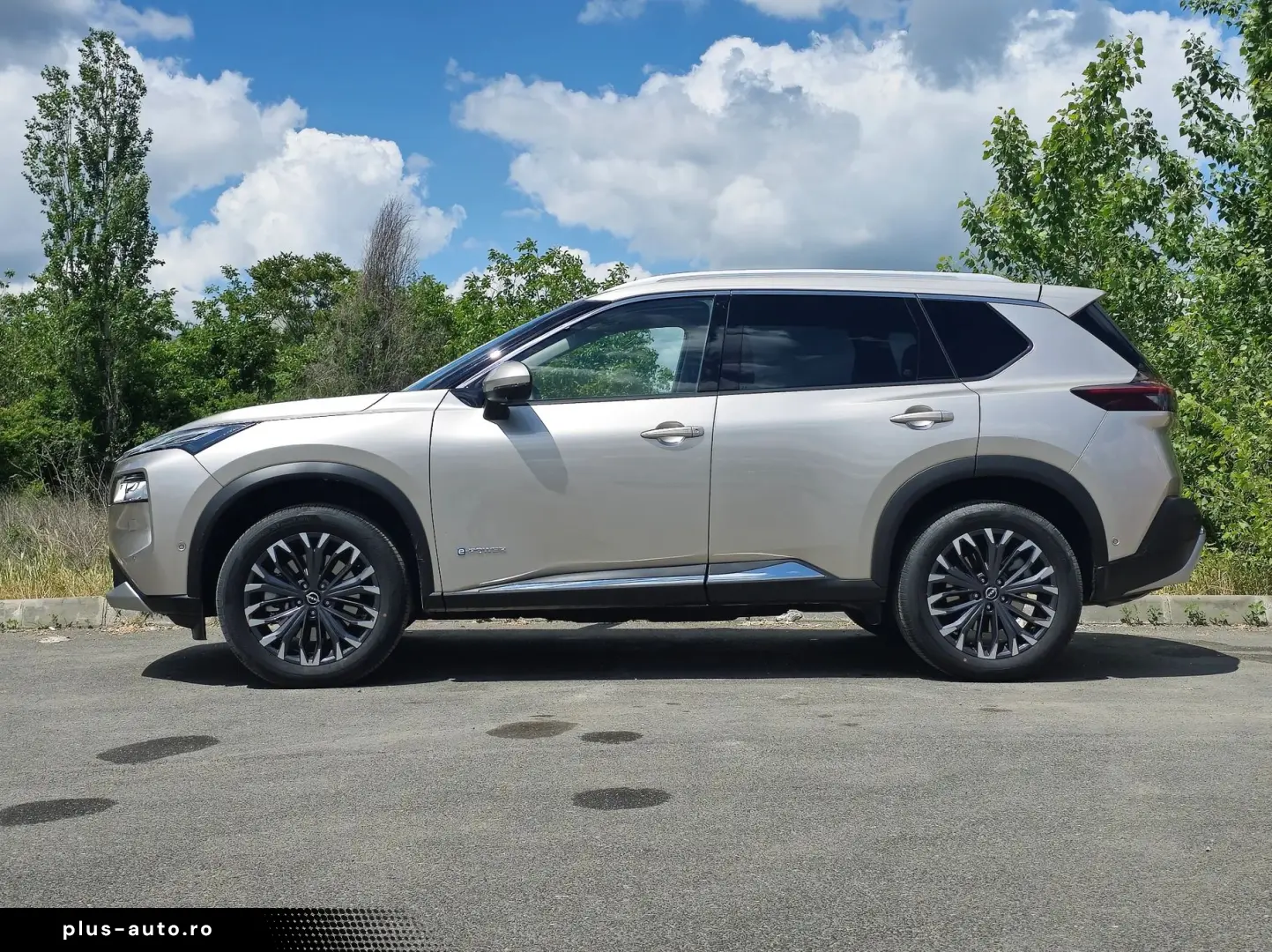 Nissan X-Trail e4ORCE Tekna   P2