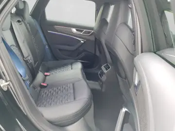 AUDI RS6 Avant Performance