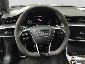 AUDI RS6 Avant Performance