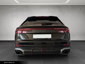 AUDI RS Q8 Performance